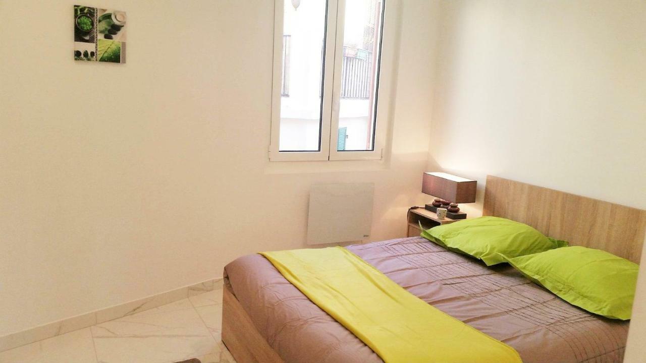 Le De Gaulle Apartment Антиб Екстериор снимка